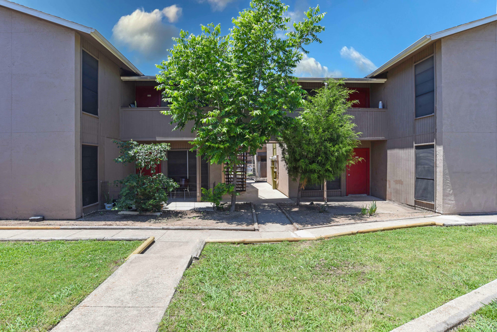 Sierra Vista Dallas, TX (214) 2474914